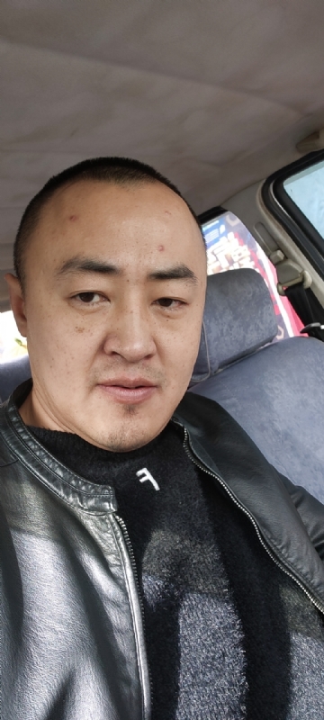 精神九哥的第一张照片--青海交友中心