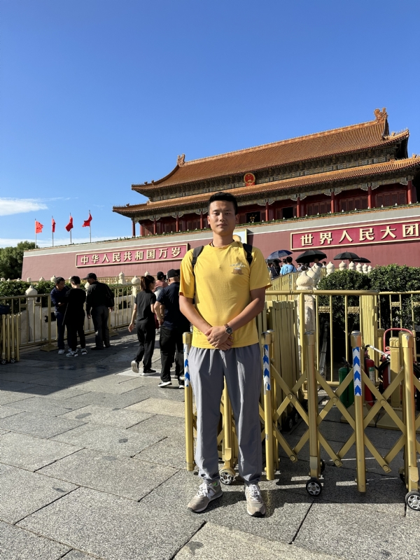 莫过于的第一张照片--青海交友中心